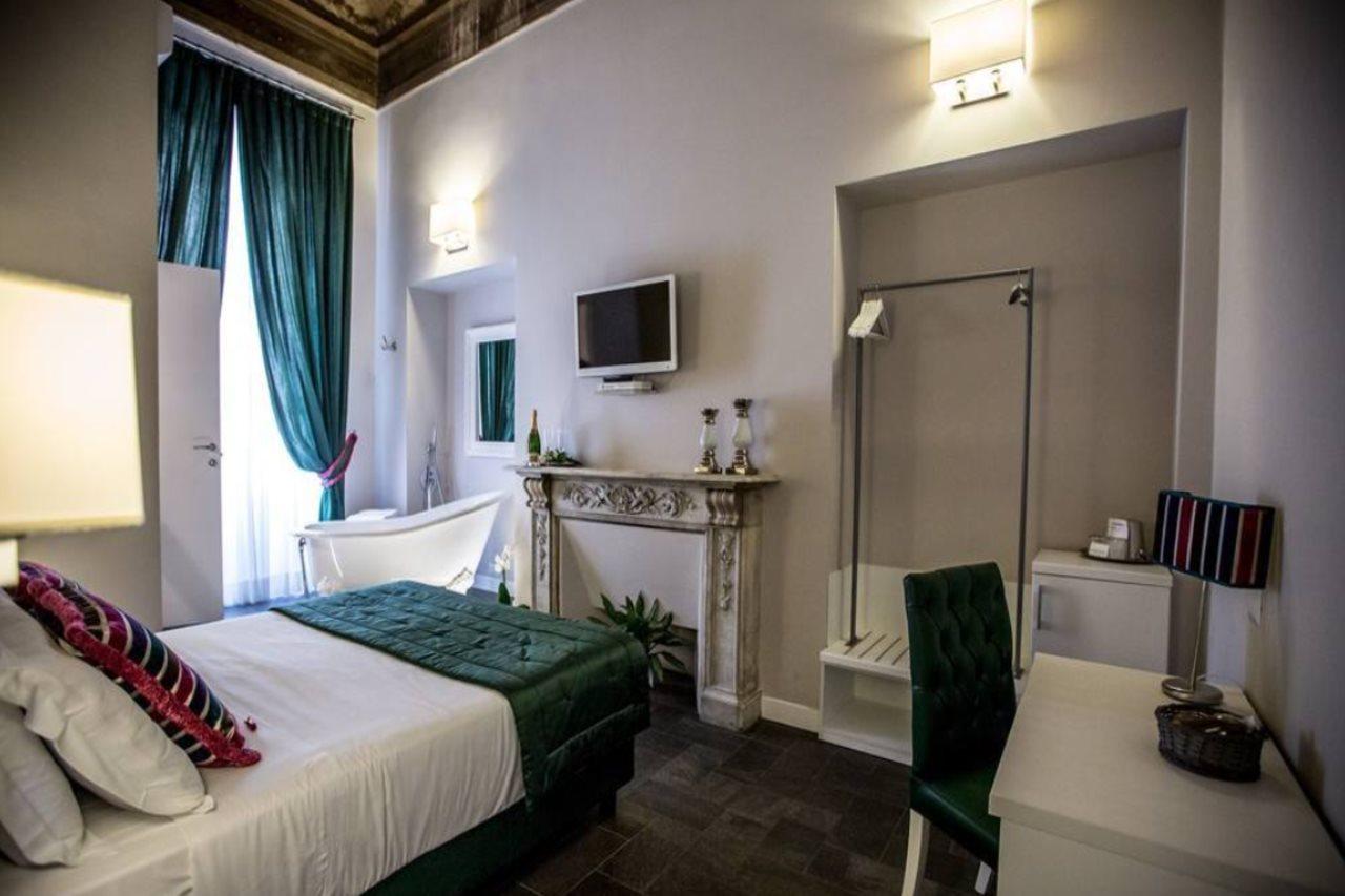 Chic & Town Luxury 2* Rome