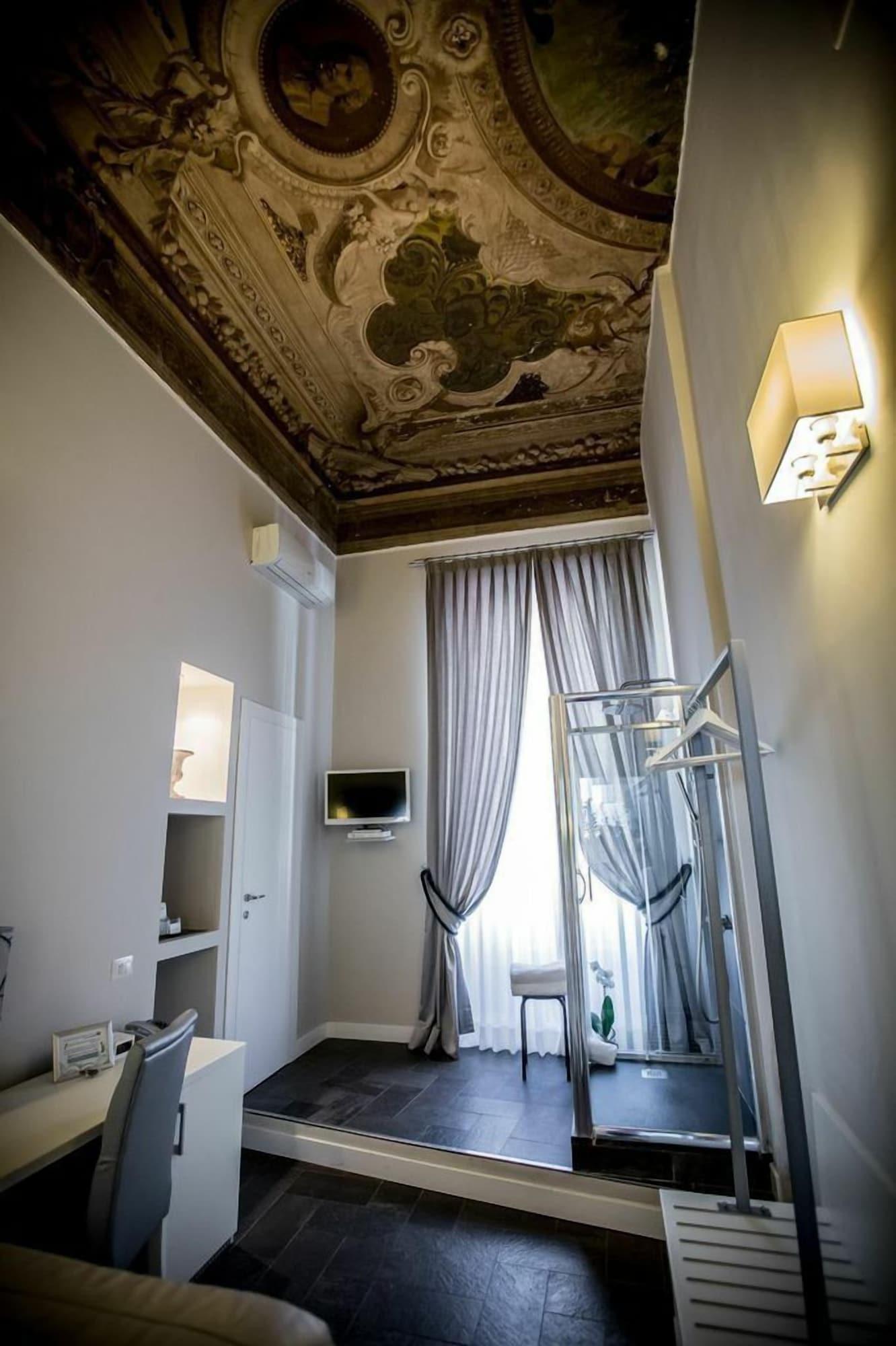 Bed & Breakfast Chic & Town Luxury