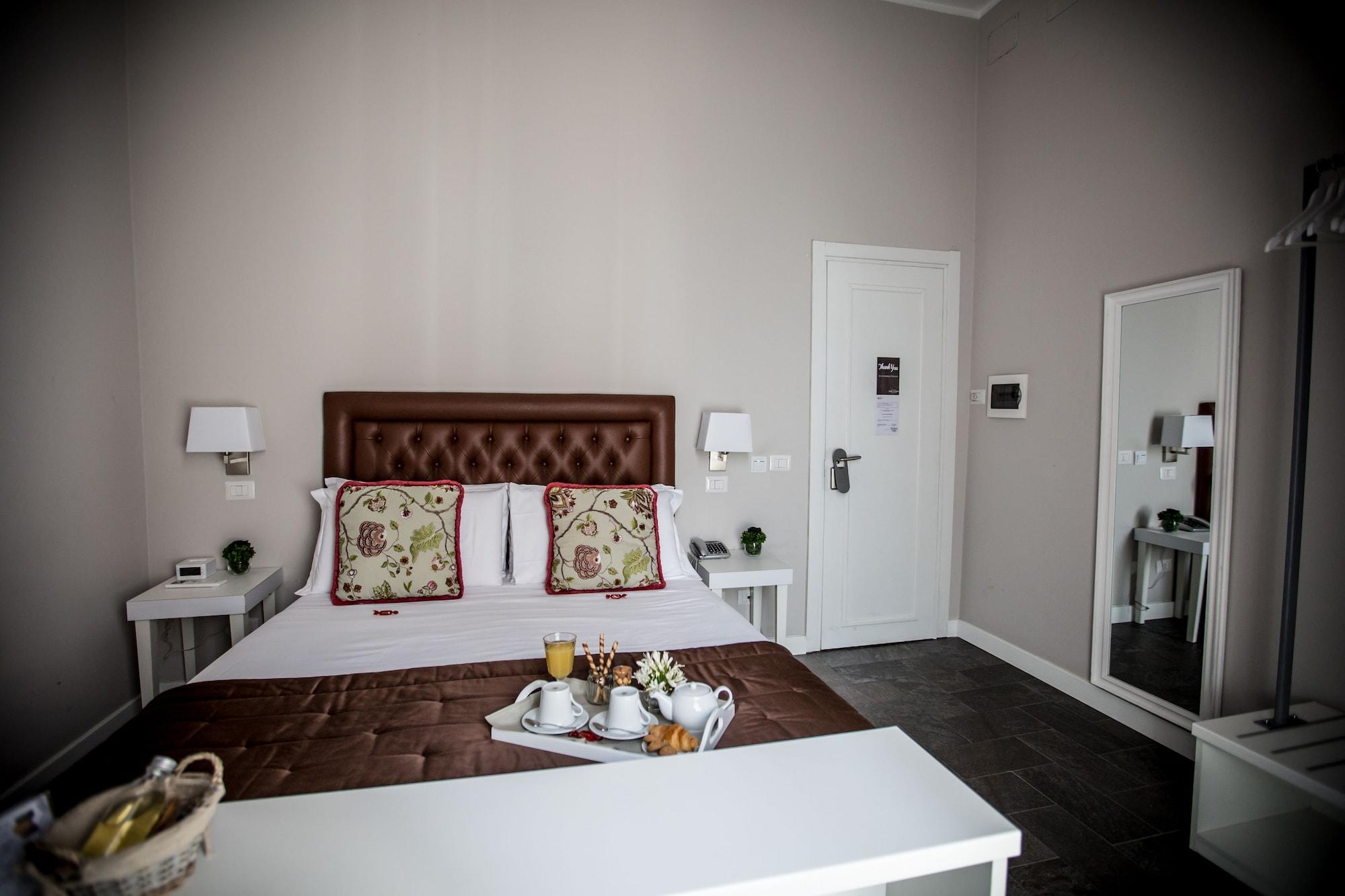 Chic & Town Luxury Bed & Breakfast