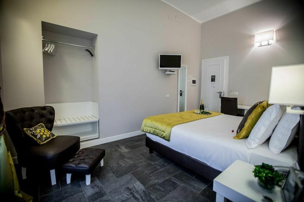 Bed & Breakfast Chic & Town Luxury 2*